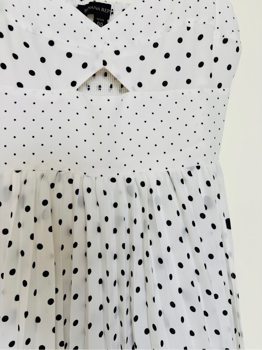 Banana Republic White and Black Polka Dot Midi Dress - Picture 4 of 6